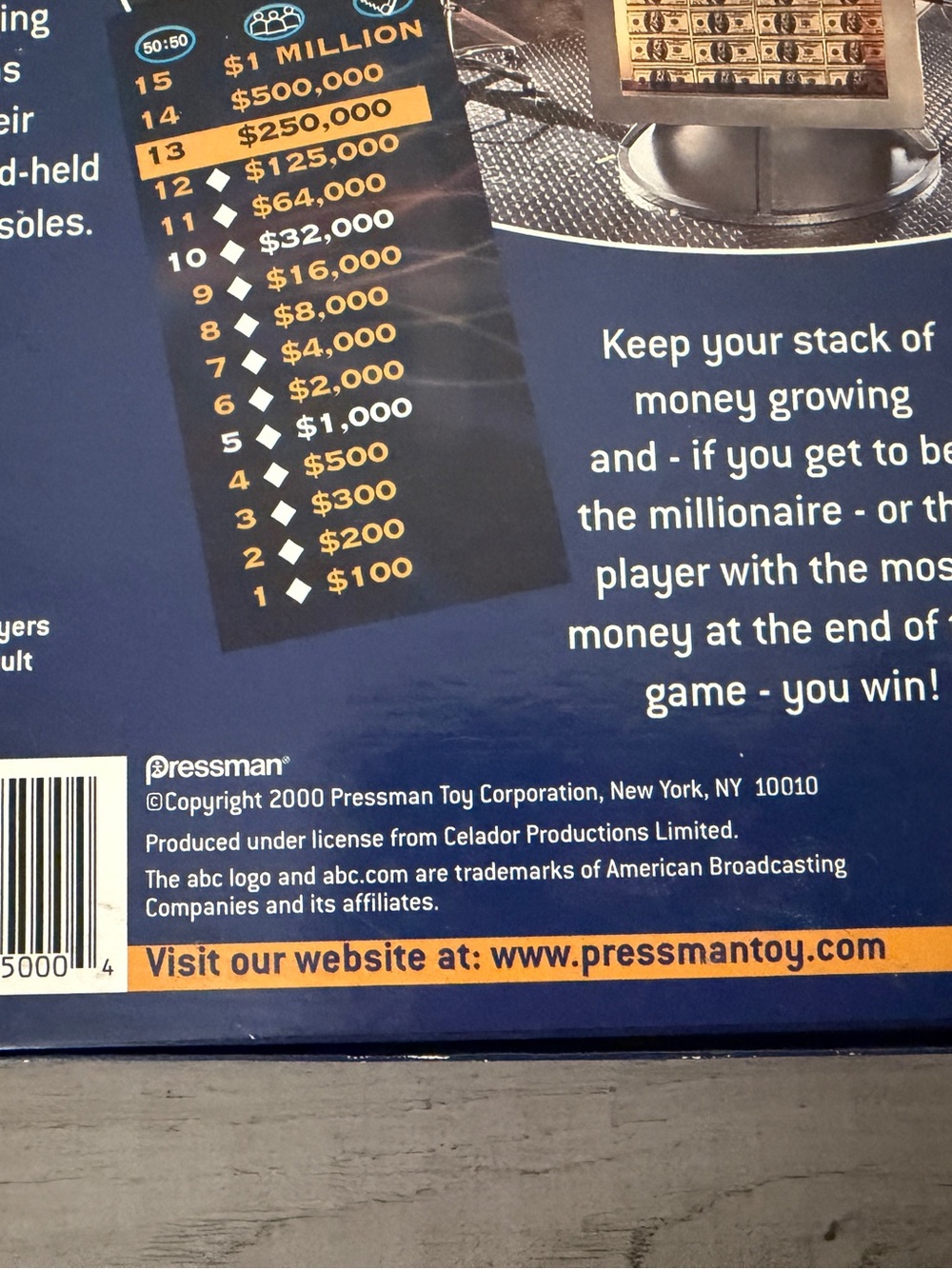 Who Wants To Be A Millionaire Board Game 2000 (Used, but Complete) - Picture 5 of 10